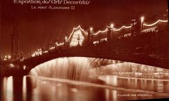 VINTAGE POSTCARD Fair Of Decorative Arts the Bridge Alexandre III