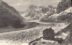 Mar de Chamonix de la POSTAL de la VENDIMIA del hielo y estación del tren de Montenvers