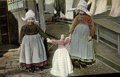 CPA Costume Volendam Enfants Folklore 