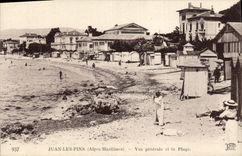 CPA Juan Les Pins Vue Generale et la Plage