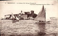 CPA Marseille Le Chateau d'If Bateaux