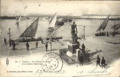 CPA Toulon Le Carre du Port et le genie maritime Bateaux