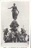 CPA Paris Le Triomphe De La Republique Lion