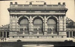 Museo de París Galiera de la POSTAL de la VENDIMIA