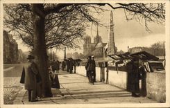 VINTAGE POSTCARD Paris While Strolling the Quay Of the Small tower Towards Notre Dame Secondhand booksellers
