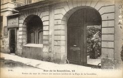 CPA Paris d'Autrefois Rue De La Sourdiere Restes Du Mer De Cloture Des Anciens Jardins De La Faye De La Sourdiere