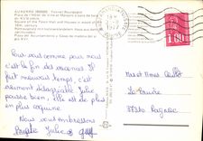 CPM Auxerre Bourgogne Place De l'Hotel De Ville Et Maisons A Pans De Bois