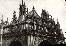 CPM Alencon Details Des Sculptures Du Porche De l'Eglise Notre Dame