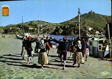 CPM En Pays Catalan La Sardane Reine Des Danses Folklore Catalogne