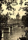 CPM Paris En Flanant L'Institut Et Le Pont Des Arts