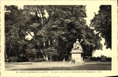 CPA Saint Germain en Laye Le parc vue sur le rond point de la Dauphine