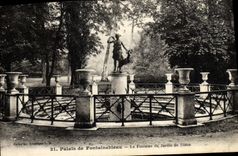 CPA Palais de Fontainebleau La Fontaine du Jardin de Diane