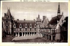 CPA Blois Le Chateau Ailes Charles d'Orleans et Louis XII