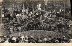 CPA Paris Fetes de la Victoire 14 juillet 1919 Le coq combattant Militaria 