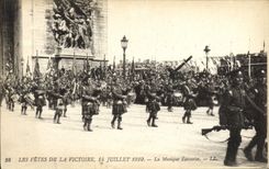 Festivales de la POSTAL de la VENDIMIA Victoire del 14 de julio de 1919 la música escocesa Militaria
