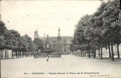 Paladar de Nevers de la POSTAL de la VENDIMIA y lugar ducales de la república