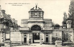 Castillo D Anet de la POSTAL de la VENDIMIA la entrada principal