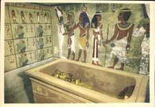 VINTAGE POSTCARD Ank Amen' S Treasures Chamber In The Lomb At Luxor Egypt Concealed