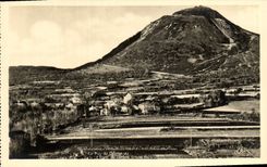 VINTAGE POSTCARD Puy de Dome seen of make tree