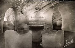 CPM Chamonix Le Montenvers La grotte de la mer de glace La salle a manger