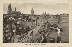 CPA Koln a Rh Partie am Leystapel Bateaux Tramways