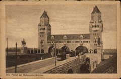 Tranvía porta de Hohenzollernbrucke Koln de la POSTAL de la VENDIMIA