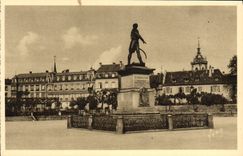 VINTAGE POSTCARD Colmar Places Rapp Statue of general and tower of the cathedral