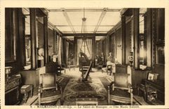 CPA Malmaison Le Salon de Musique Harpe