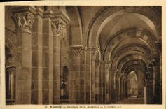 CPA Vezelay Basilique De La Madeleine Collateral Sud