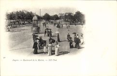 CPA Angers Boulevard de la Mairie
