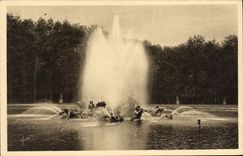 VINTAGE POSTCARD Splendors And Charms Of Versailles Basin Of Apollo the Embourbe Tank