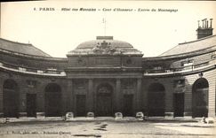 CPA Paris Hotel Des Monnaies Cour d'Honneur Entree Du Monnayage