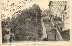 CPA Paris La Rue Muller A Montmartre