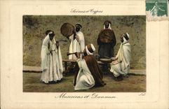 CPA Scenes Et Types Musiciens Et Danseuse