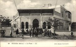 VINTAGE POSTCARD Oudjda La Poste