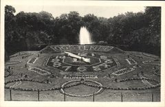 VINTAGE POSTCARD Ostend the Flowered Clock Oostende