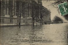 VINTAGE POSTCARD Paris the Great rising of the Seine Large palace Avenue of Antin