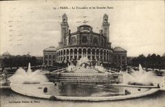 CPA Paris Le Trocadero et les Grandes Eaux Publicite La Belle Jardiniere