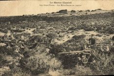 VINTAGE POSTCARD Marco Illustrates With Before Stations the Machine-guns With the Militaria Combat