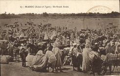 CPA Maroc Un Souck Arabe