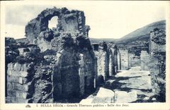 Sitio termal público grande de los baños de Regia de la ampolla de la POSTAL de la VENDIMIA de los juegos