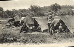 Escenas de la POSTAL de la VENDIMIA y tiendas estándar de nómadas