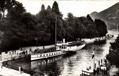 CPM Lac d'Annecy Le Port Et Le Mont Veyrier Bateau 