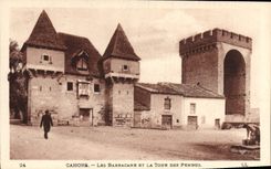 VINTAGE POSTCARD Cahors the Weephole and the Tower of Hung