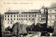 CPA Blois Le Chateau Facade Francois 1er Tramway