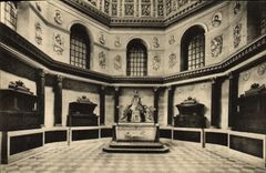 Iglesia de la POSTAL de la VENDIMIA de la cámara acorazada funeraria de Cordeliers de los duques de Lorena
