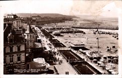 POSTAL Trouville de la VENDIMIA la reina de las playas la playa y los jardines