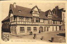 La POSTAL Lisieux de la VENDIMIA coloca Hennuyer