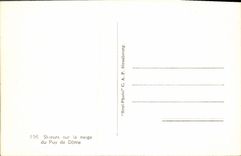 VINTAGE POSTCARD Skiers on the snow of Puy de Dome Ski