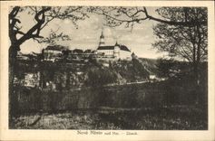 La POSTAL Nove Mesto Nad de la VENDIMIA pone Zamek